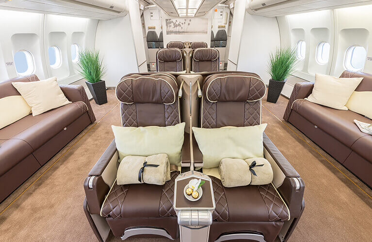 pro sports team charter jet specialist company