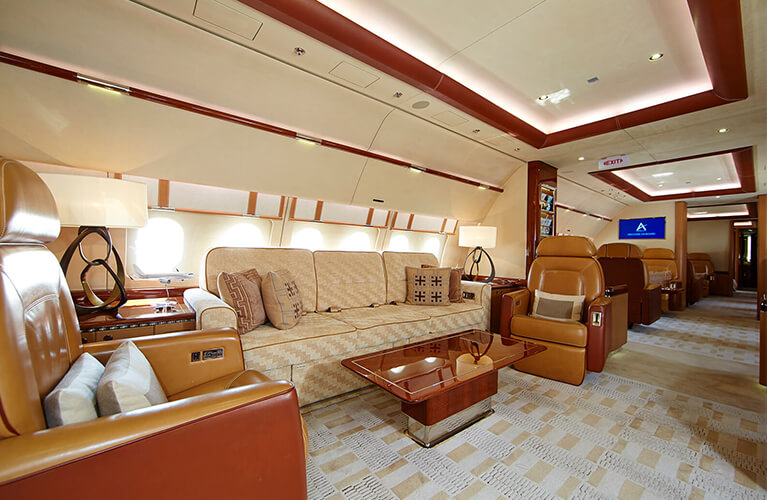 vvip luxury jet charter