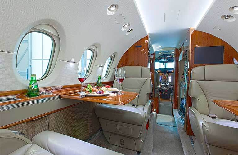 hawker luxury jet private charter