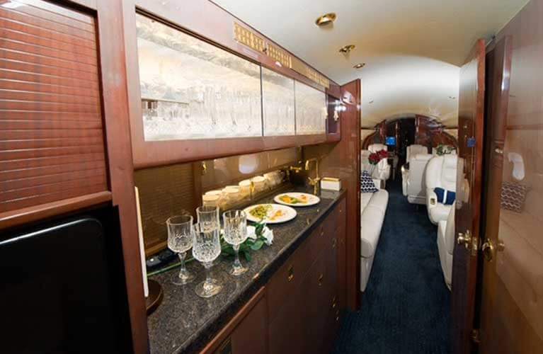 gulfstream luxury jet private charter